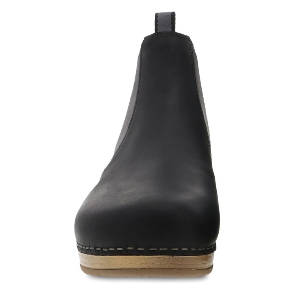 DANSKO WOMEN'S BECKA-BLACK | BEND SHOE CO