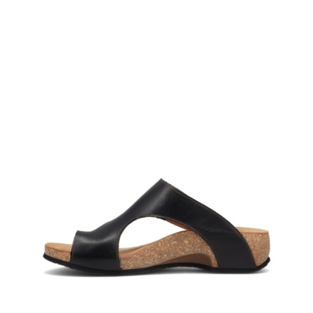 TAOS WOMEN'S LOOP-BLACK | BEND SHOE CO