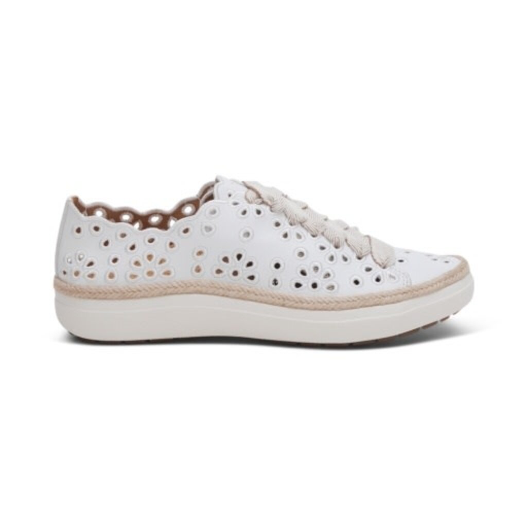 AETREX WOMEN'S CHARLOTTE-WHITE | BEND SHOE CO