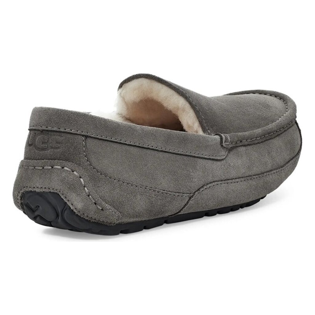 UGG MEN'S ASCOT-GREY | BEND SHOE CO