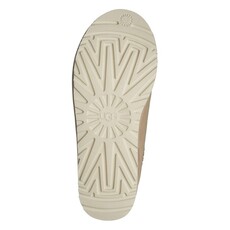 UGG WOMEN'S TASMAN II SLIPPER-SAND/DARK CHERRY