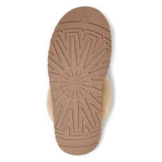 UGG WOMEN'S DISQUETTE SLIPPER-SAND | BEND SHOE CO