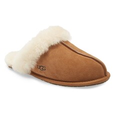 UGG WOMEN'S SCUFFETTE II SLIPPER-CHESTNUT | BEND SHOE CO