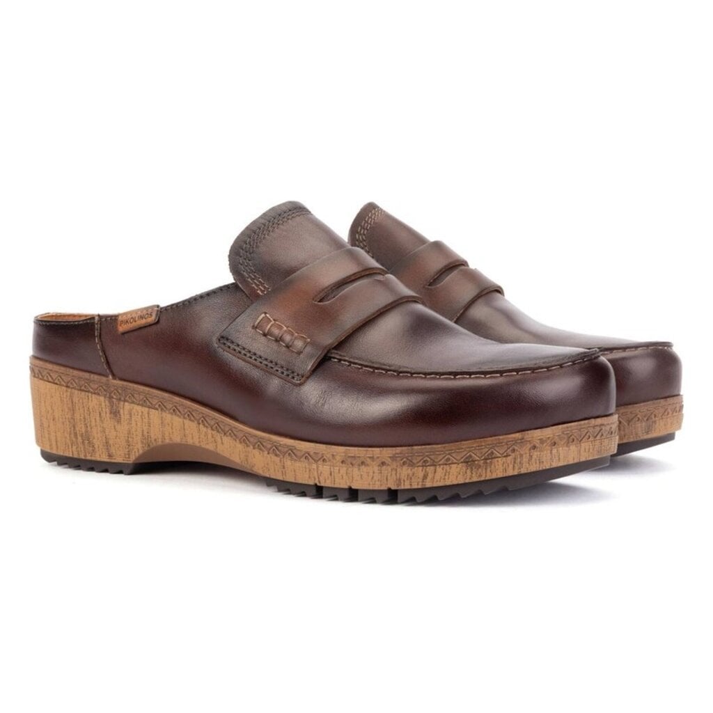 PIKOLINOS WOMENS GRANADA LOAFER CLOG-CAOBA | BEND SHOE CO