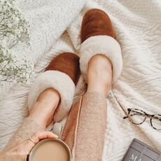 EMU WOMEN'S JOLIE-CHESTNUT | BEND SHOE CO