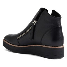 DJANGO & JULIETTE WOMEN'S DOSTA-BLACK/BLACK | BEND SHOE CO