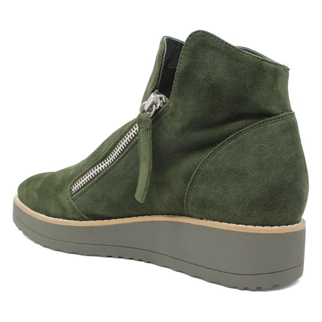 DJANGO & JULIETTE WOMEN'S DOSTA-OLIVE | BEND SHOE CO