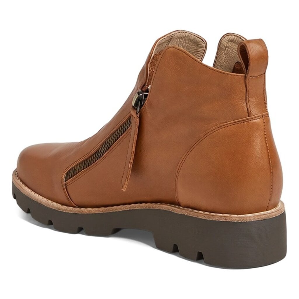 DJANGO & JULIETTE WOMEN'S DOTTIZ-DRAMBUIE/CHOCOLATE | BEND SHOE CO