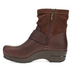 DANSKO WOMEN'S PEARSON BOOT-MAHOGANY | BEND SHOE CO