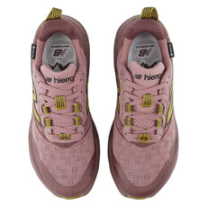 NEW BALANCE WOMEN'S HIERRO GTX-PEBBLE/FAST TRACK | BEND SHOE CO