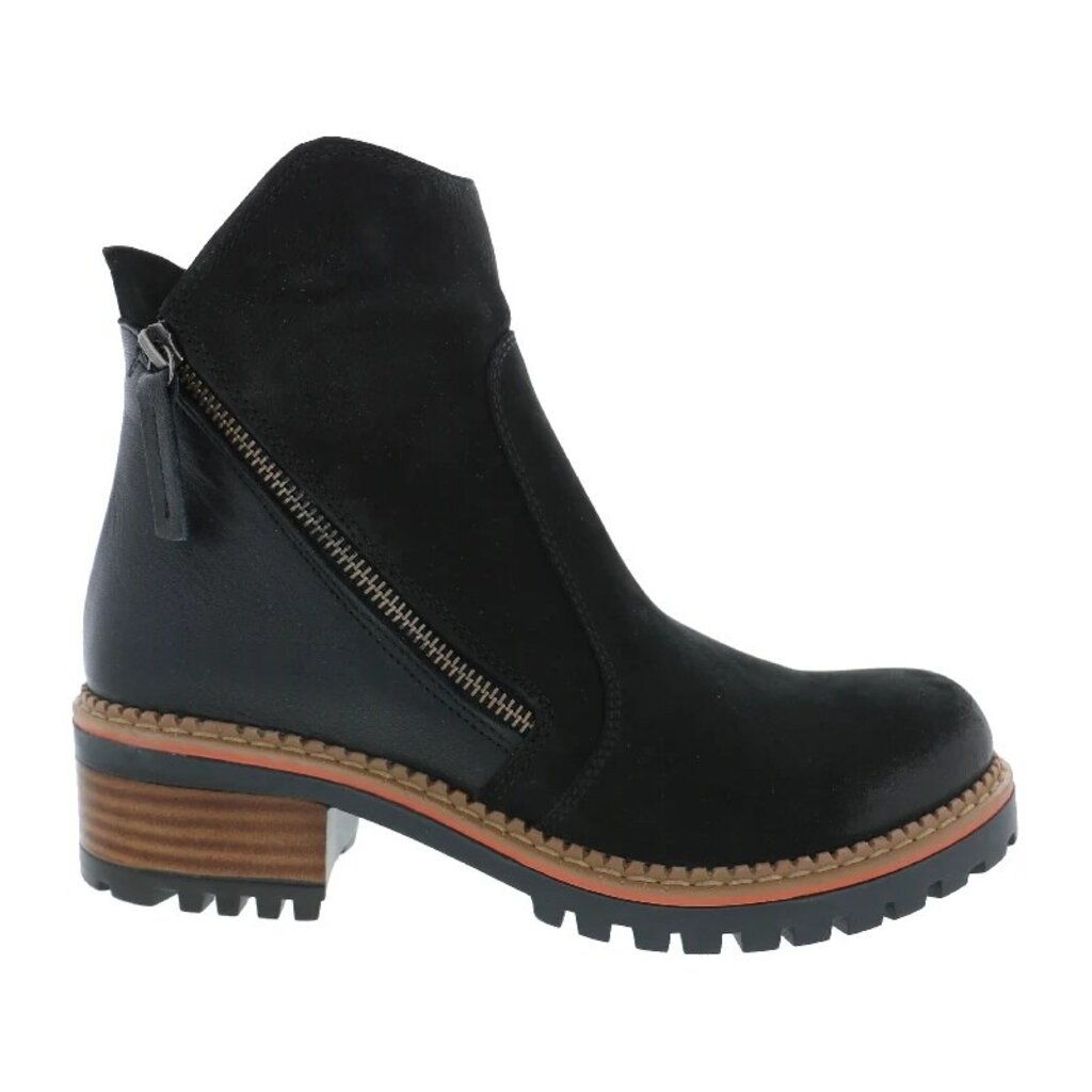 WOMEN'S WHITLEY-BLACK | BEND SHOE CO