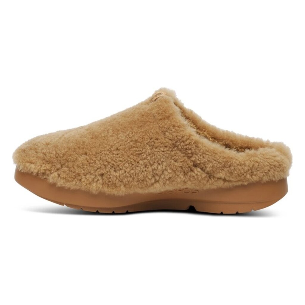 OOFOS WOMEN'S OOCOOZIE SHERPA-CAFE SPICE | BEND SHOE CO
