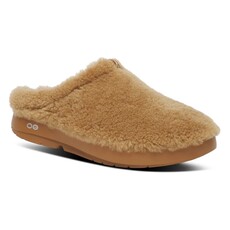 OOFOS WOMEN'S OOCOOZIE SHERPA-CAFE SPICE | BEND SHOE CO