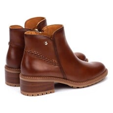 PIKOLINOS WOMEN'S MEDINA BOOTIE-CAOBA | BEND SHOE CO