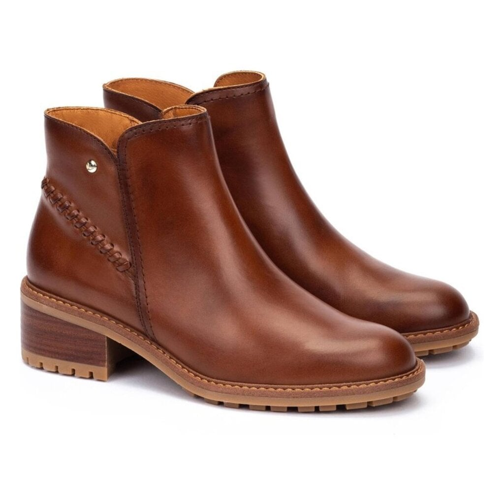 PIKOLINOS WOMEN'S MEDINA BOOTIE-CAOBA | BEND SHOE CO