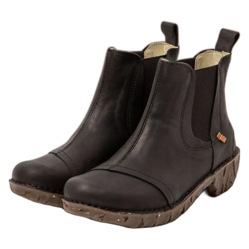 WOMEN'S YGGDRASIL CHELSEA-ARIZONA BLACK | BEND SHOE CO