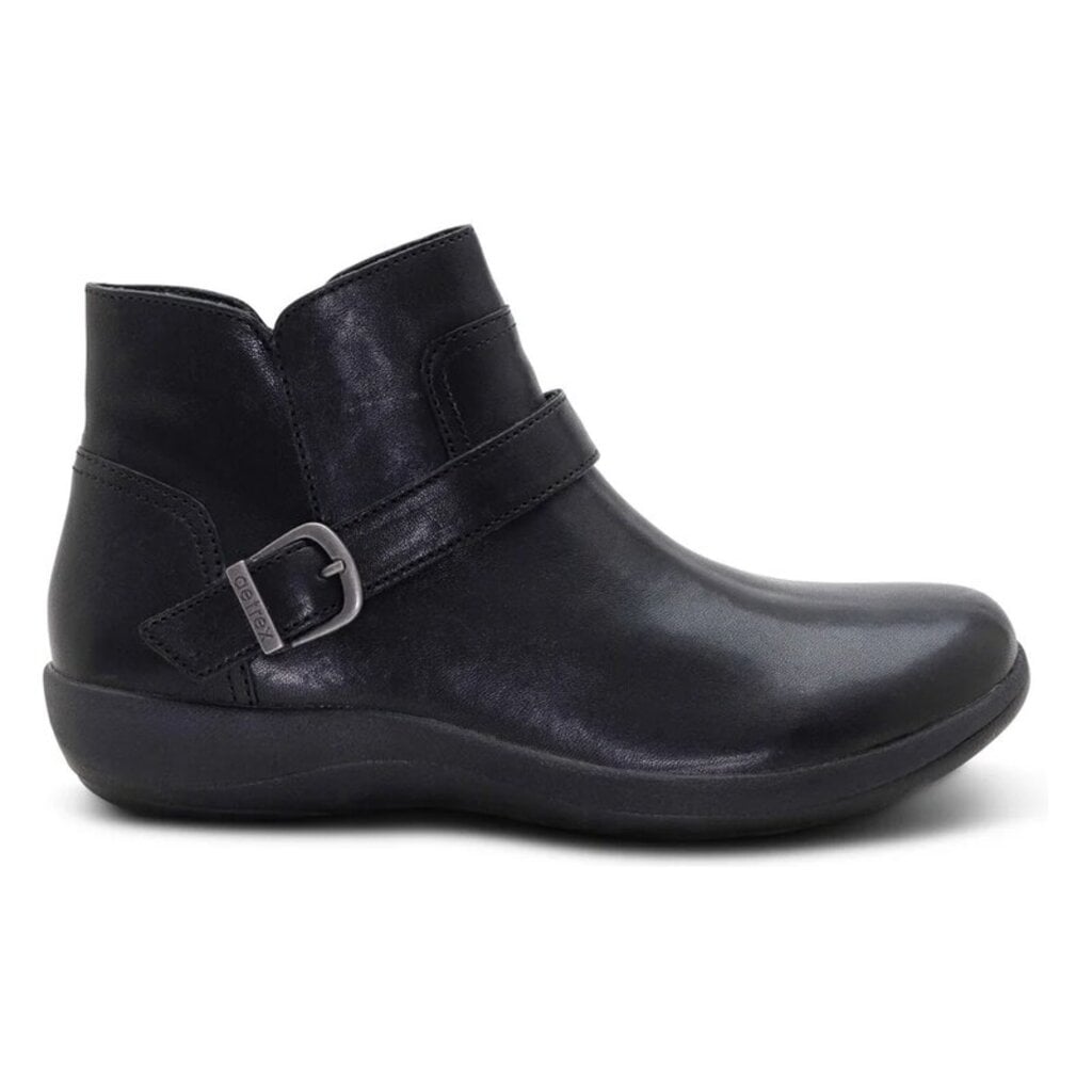 AETREX WOMEN'S LEAH-BLACK | BEND SHOE CO