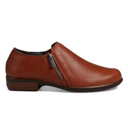 NAOT WOMEN'S AUTAN LEATHER-BROWN PEANUT