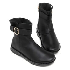 NAOT WOMEN'S CAPRI LEATHER-BLACK | BEND SHOE CO