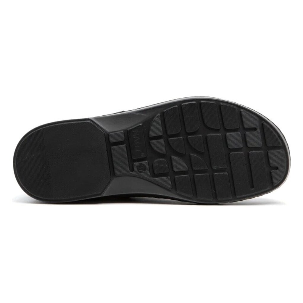NAOT WOMEN'S CAPRI LEATHER-BLACK | BEND SHOE CO
