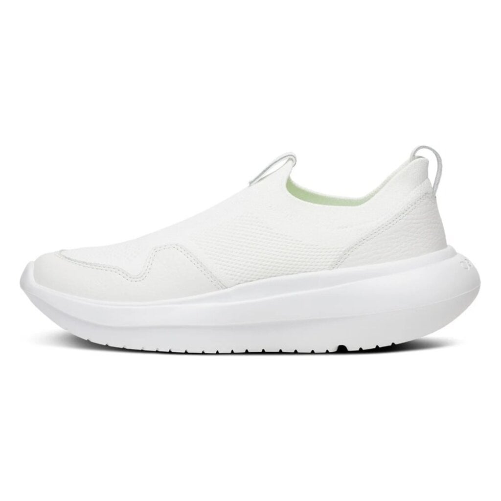OOFOS WOMEN'S GLIDE-WHITE | BEND SHOE CO
