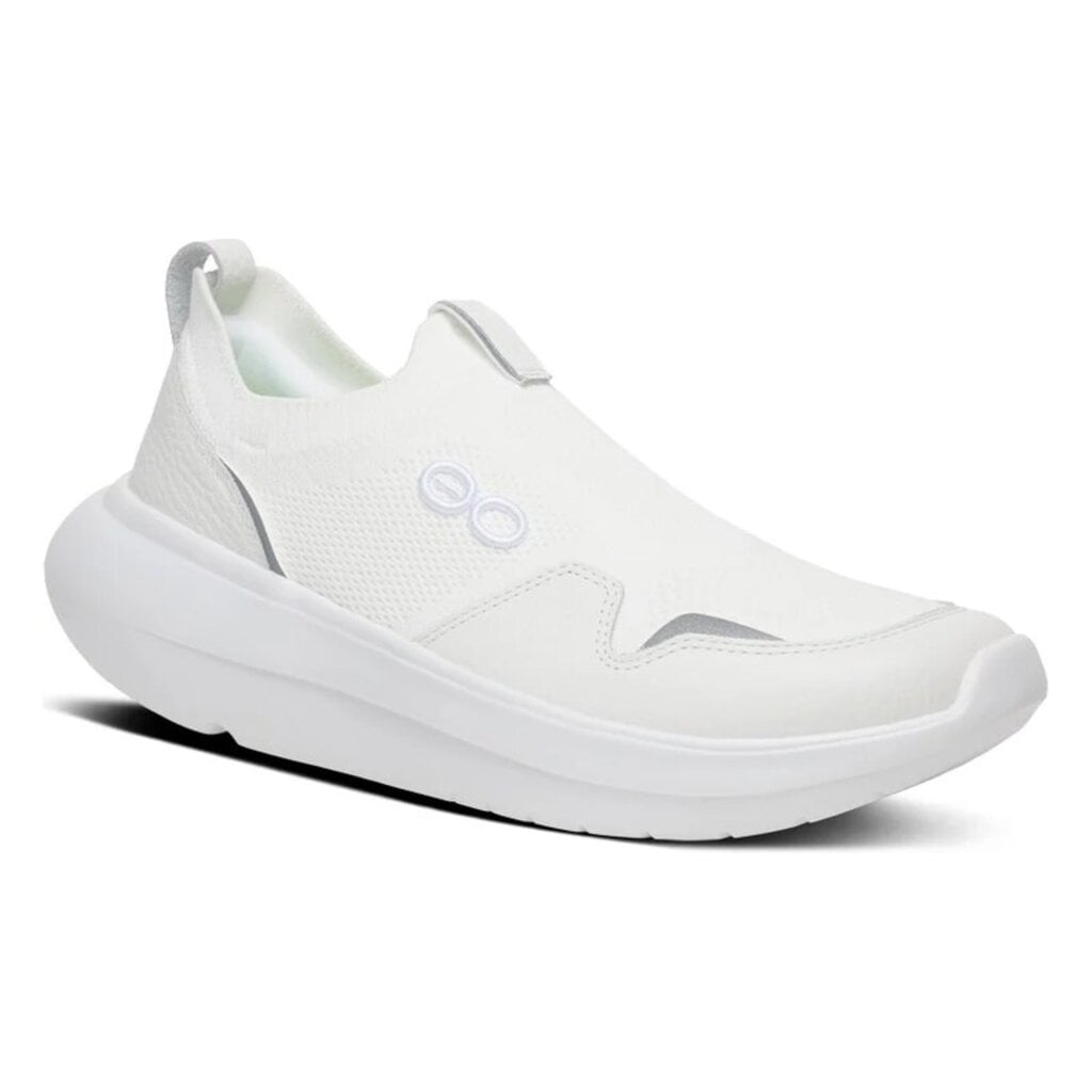 OOFOS WOMEN'S GLIDE-WHITE | BEND SHOE CO