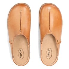 TAOS WOMEN'S UPSIDE-CARAMEL | BEND SHOE CO
