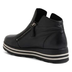ZIERA WOMEN'S VIMMA-BLACK | BEND SHOE CO