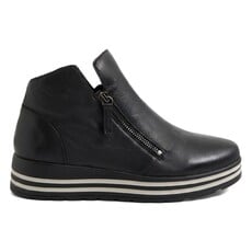 ZIERA WOMEN'S VIMMA-BLACK | BEND SHOE CO