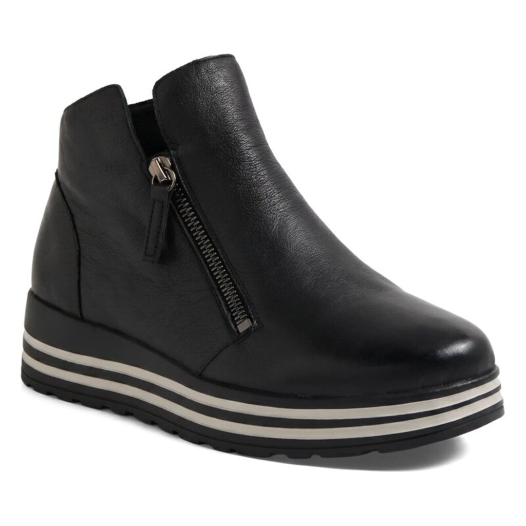 ZIERA WOMEN'S VIMMA-BLACK | BEND SHOE CO