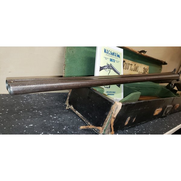 W. & C. Scott Double Barrel Hammer 12 bore Shotgun, 1872 w Original case, Excellent condition