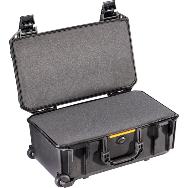 Pelican Vault V525 Large Rolling Case, Black
