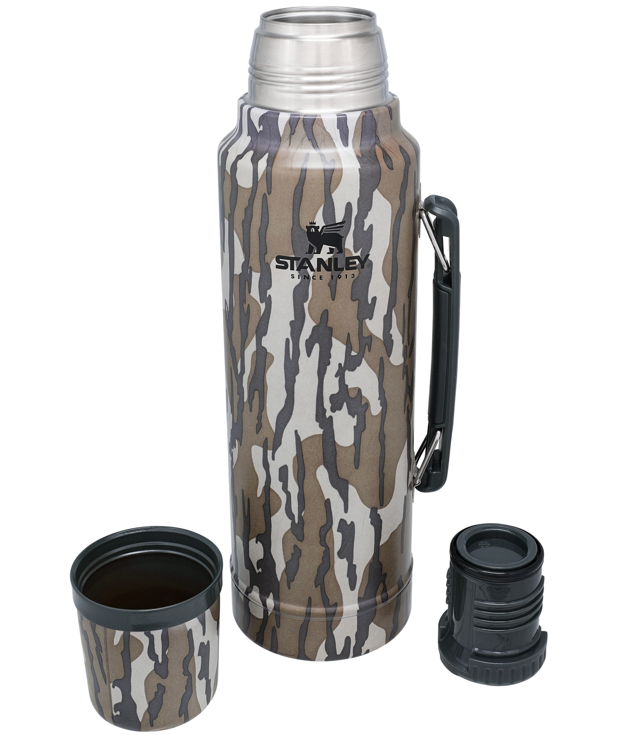 Stanley The 1.5qt Classic Legendary Water Bottle in Habitat Camo