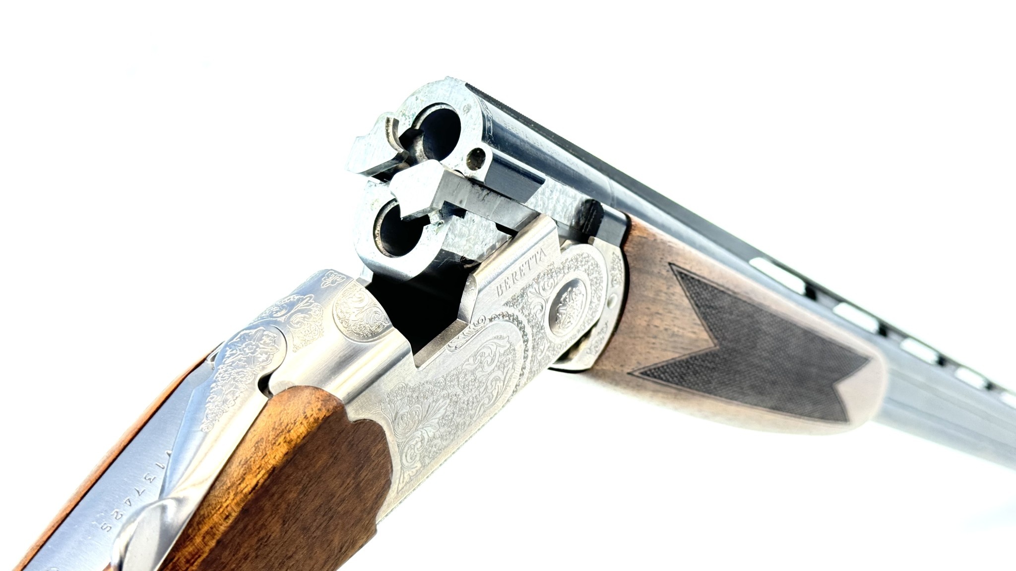 BONUS WITH PURCHASE $150 off BERETTA 686 SILVER PIGEON 1 O/U BONUS WITH PURCHASE $150 off BERETTA 686 SILVER PIGEON 1 O/U