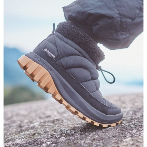 Columbia Footwear Women's Snowtrot Shorty