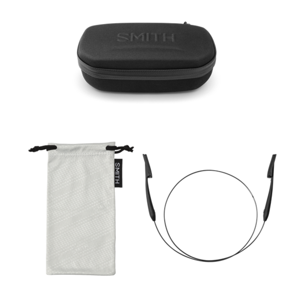 Smith Guide's Choice Matte Black with ChromaPop Polarized Gray Green