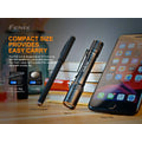 Fenix E20 V2.0 Portable Outdoor EDC Flashlight Fenix E20 V2.0 Portable Outdoor EDC Flashlight