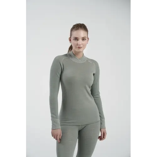 Devold of Norway Women's Kvitegga Merino 230 Cross Neck - Reversible! Devold of Norway Women's Kvitegga Merino 230 Cross Neck - Reversible!