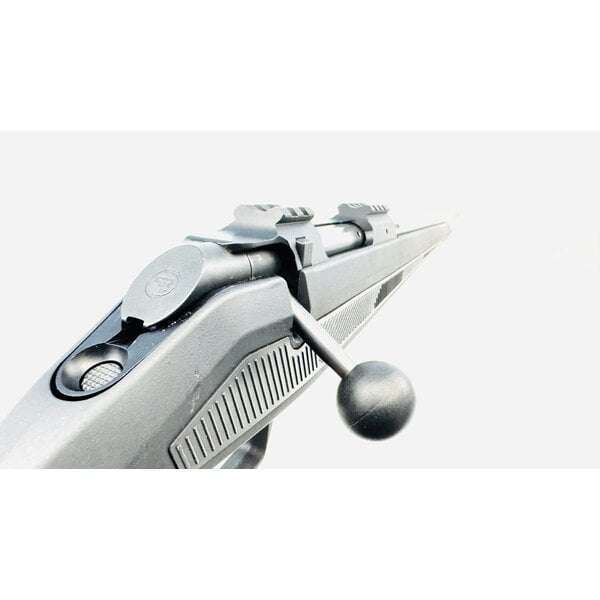 CZ 600 Alpha 6mmCM, Black Synthetic, Excellent Condition