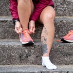 Darn Tough Women's Coolmax Run No Show Tab/Ultralightweight with cushion 1052