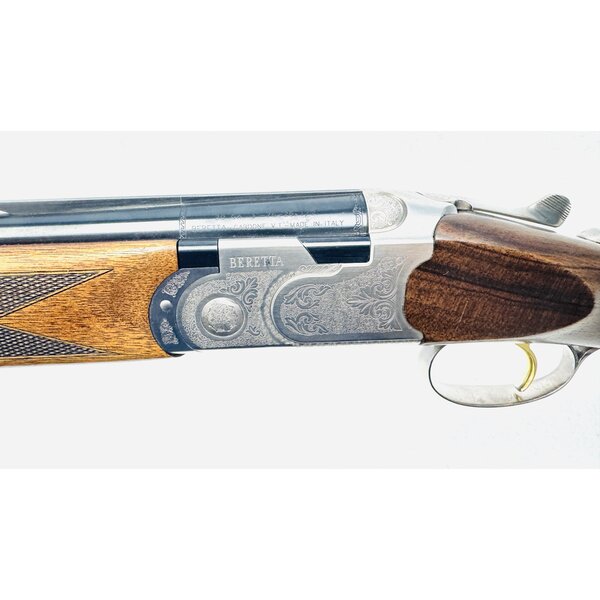 Beretta 686 Silver Pigeon I 20 Gauge O/U 26.5", 5 Chokes, Excellent Condition