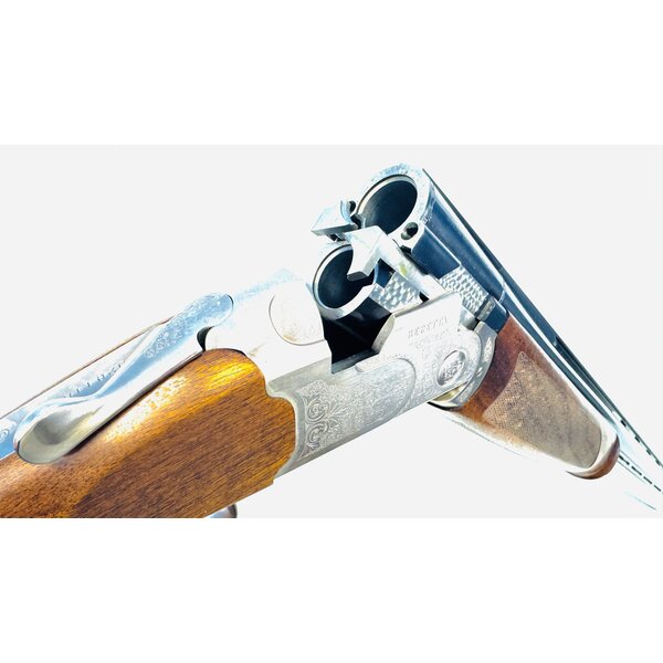 Beretta Beretta Model 686 Silver Pigeon I 12ga O/U, w/ Hard Case & 6 Chokes, Excellent Condition
