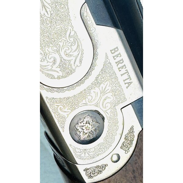 Beretta Beretta Model 686 Silver Pigeon I 12ga O/U, w/ Hard Case & 6 Chokes, Excellent Condition