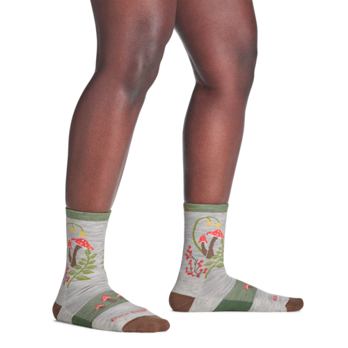 Darn Tough Women's Hike/Trek Micro Crew Lightweight Cushion 5026 Darn Tough Women's Hike/Trek Micro Crew Lightweight Cushion 5026