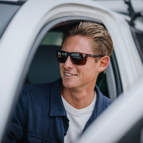 Smith Riptide Matte Tortoise with ChromaPop Polarized Brown