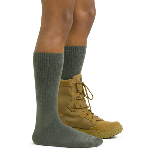 Darn Tough Men's Tactical Boot Sock Heavyweight with Full Cushion T4033