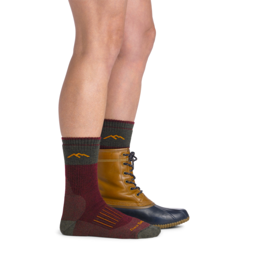 Darn Tough Women's Hunt Boot Sock / Heavyweight with Full Cushion 2104
