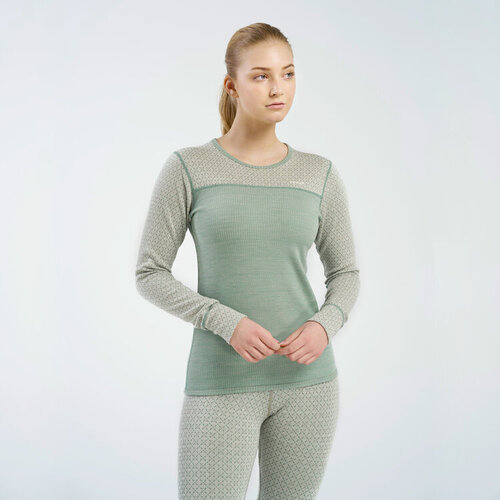 Devold of Norway Women's Kvitegga Merino 230 Cross Neck - Reversible! Devold of Norway Women's Kvitegga Merino 230 Cross Neck - Reversible!