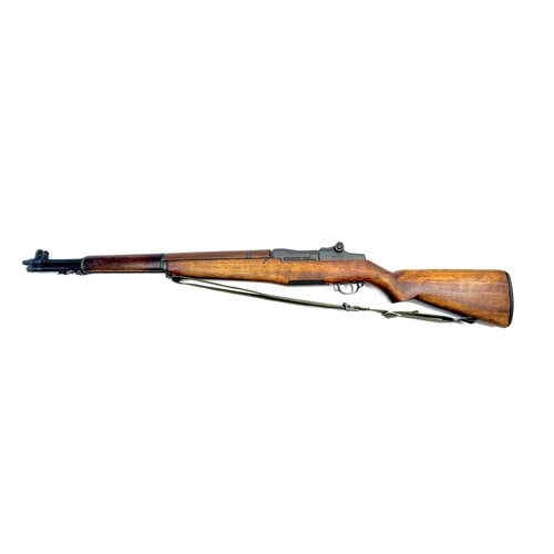 Beretta M-1 Garand 30-06 Rifle w/ Period Sling, Very Good Condition Beretta M-1 Garand 30-06 Rifle w/ Period Sling, Very Good Condition