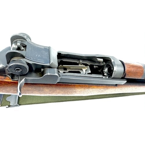 Beretta M-1 Garand 30-06 Rifle w/ Period Sling, Very Good Condition Beretta M-1 Garand 30-06 Rifle w/ Period Sling, Very Good Condition